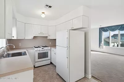 640 Beachwood Avenue, Toms River Township, NJ 08753 - Photo 30