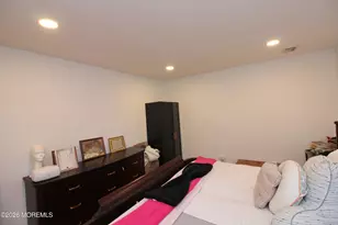 7 Portsmouth Rd, Englishtown, NJ 07726 - Photo 18
