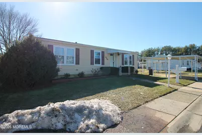 606 Jerome Place, Freehold, NJ 07728 - Photo 4