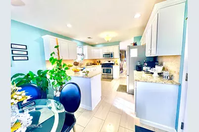 16 Round Valley Court, Lakewood, NJ 08701 - Photo 6