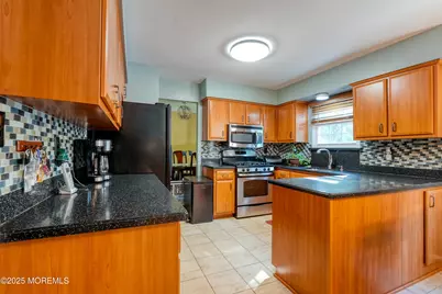 14 Cobblestone Court, Howell Township, NJ 07731 - Photo 10