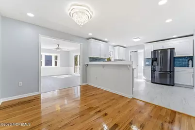 629 W Commodore Boulevard, Jackson, NJ 08527 - Photo 8