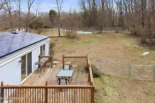 76 Deer Way, Manalapan Township, NJ 07726 - Photo 26