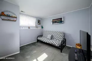 25 Tarrytown Rd, Manalapan Township, NJ 07726 - Photo 14
