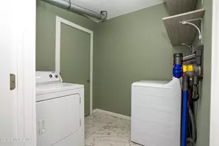 29 Maple St, Middletown, NJ 07758 - Photo 12