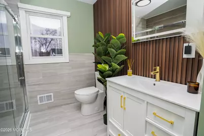 29 Maple Street, Middletown, NJ 07758 - Photo 28