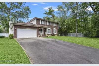 29 Maple Street, Middletown, NJ 07758 - Photo 2