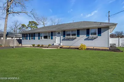 1009 Cable Avenue, Beachwood, NJ 08722 - Photo 2