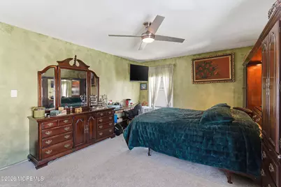 12 Dortmunder Drive, Manalapan Township, NJ 07726 - Photo 16