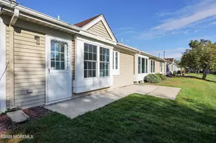 1107 B Buckingham Dr, Manchester Township, NJ 08759 - Photo 30