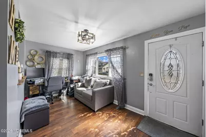 75 Manning Place, Keansburg, NJ 07734 - Photo 4