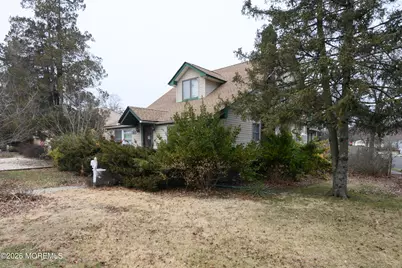 50 Memorial Parkway, Atlantic Highlands, NJ 07716 - Photo 4