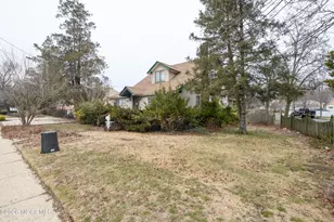 50 Memorial Pkwy, Atlantic Highlands, NJ 07716 - Photo 12