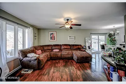 28 Spring Street, Freehold, NJ 07728 - Photo 8