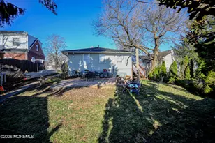 28 Spring St, Freehold, NJ 07728 - Photo 38