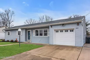 1425 Nevada Dr, Toms River Township, NJ 08753 - Photo 2