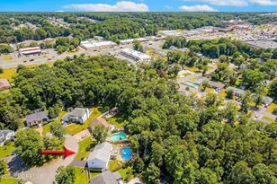 96 Heritage Dr, Howell Township, NJ 07731 - Photo 2