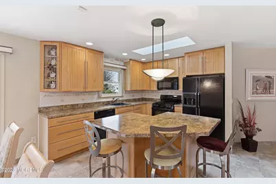 96 Heritage Drive, Howell Township, NJ 07731 - Photo 14