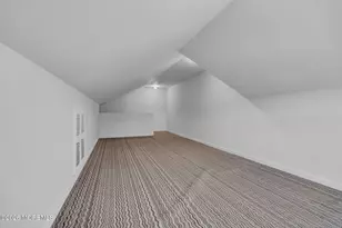 52 Bunker Hill Dr, Allentown, NJ 08501 - Photo 32