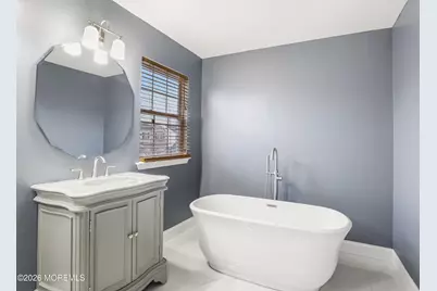 10 Winged Foot Drive, Manalapan Township, NJ 07726 - Photo 22