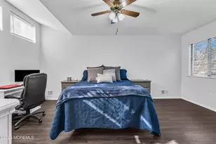 21 Dawn Ct, Tinton Falls, NJ 07724 - Photo 14