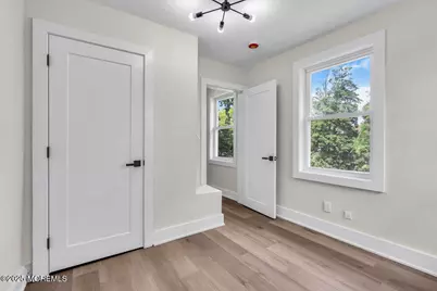 420 Philadelphia Avenue, Egg Harbor City, NJ 08215 - Photo 22