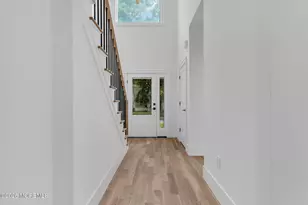 64 Byrnes Ln, Eatontown, NJ 07724 - Photo 4