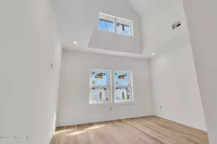 64 Byrnes Ln, Eatontown, NJ 07724 - Photo 40
