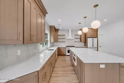 64 Byrnes Lane, Eatontown, NJ 07724 - Photo 16