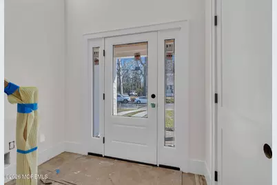 64 Byrnes Lane, Eatontown, NJ 07724 - Photo 8