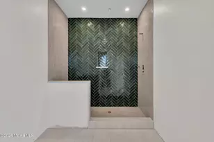 64 Byrnes Ln, Eatontown, NJ 07724 - Photo 26