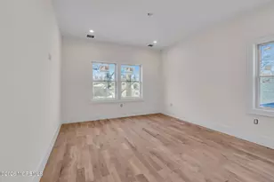 64 Byrnes Ln, Eatontown, NJ 07724 - Photo 48