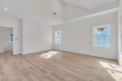 64 Byrnes Lane, Eatontown, NJ 07724 - Photo 10