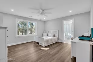 817 NARYSHKIN Wy, Toms River Township, NJ 08753 - Photo 26