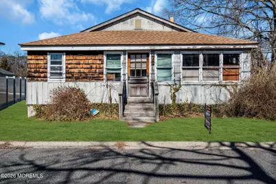 723 Howe Street, Point Pleasant, NJ 08742 - Photo 2