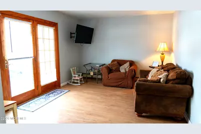 484 Woodhaven Boulevard SE, Bayville, NJ 08721 - Photo 4