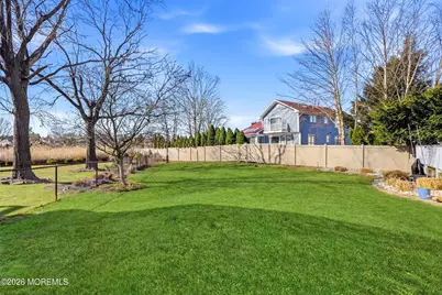 8 Jackson Court, Monmouth Beach, NJ 07750 - Photo 4