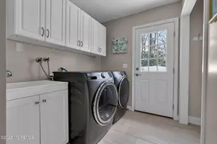 77 Bunker Hill Dr, Middletown, NJ 07748 - Photo 28