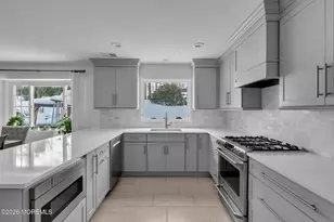 77 Bunker Hill Dr, Middletown, NJ 07748 - Photo 14