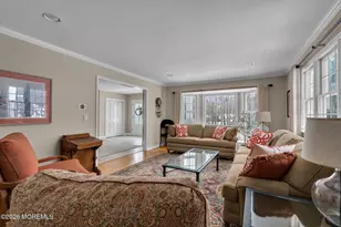 77 Bunker Hill Dr, Middletown, NJ 07748 - Photo 8