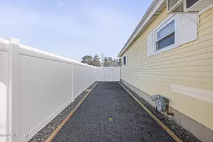 4 Drake Pl, Berkeley, NJ 08721 - Photo 22