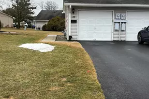 27 Sutton Dr, Brick, NJ 08724 - Photo 14