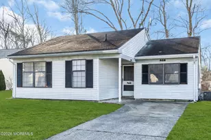 215 Lexington Dr, Little Egg Harbor, NJ 08087 - Photo 2