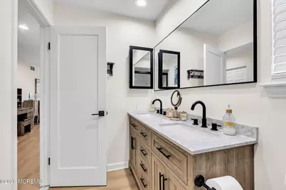 37 Murray Hill Terrace, Marlboro Township, NJ 07746 - Photo 34