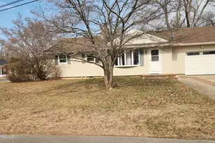 674 White Cedar Dr, Toms River Township, NJ 08753 - Photo 4