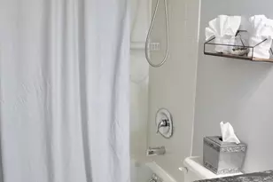 33 Balmoral Ct, Matawan, NJ 07747 - Photo 12