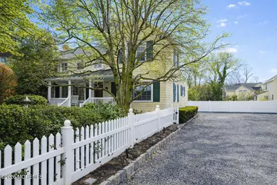 13 W River Road, Rumson, NJ 07760 - Photo 2