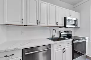 400 Deal Lake Dr, Asbury Park, NJ 07712 - Photo 18