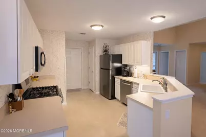 1751 Breakers Drive, Manahawkin, NJ 08050 - Photo 4