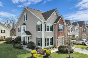 12 Charles Ct, Ocean Twp, NJ 07712 - Photo 2